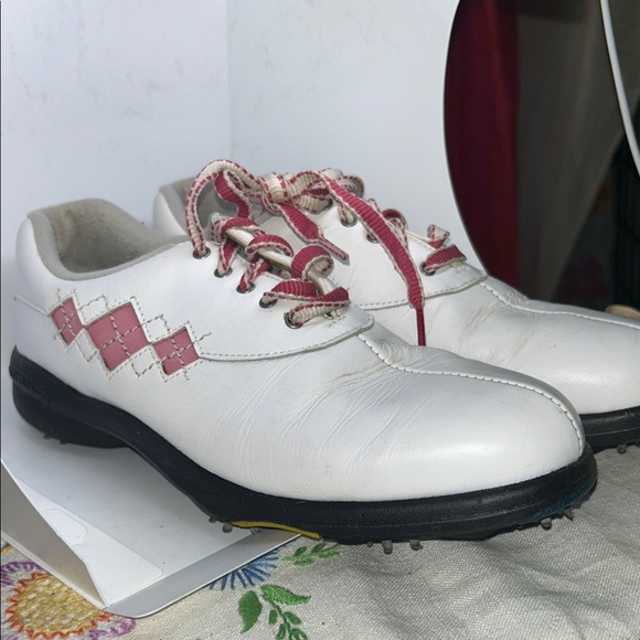 FootJoy Shoes - FootJoy White and Pink Golf Shoes